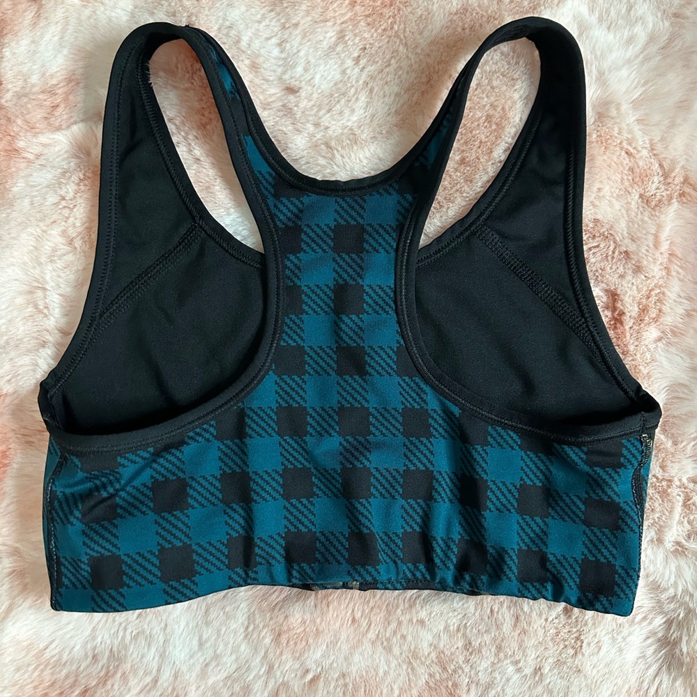 Pink Sports Bra | Victoria Secret - Picture 6 of 6